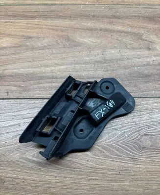 Volkswagen Golf Plus Front bumper mounting bracket 5M0807050 5M0807134