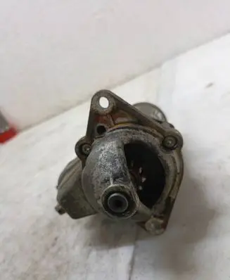 Opel Agila A Starter motor 93184533 020440