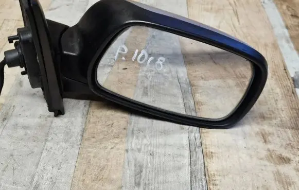 Toyota Corolla E120 E130 Front door electric wing mirror E11015440 SKH563678 E11025440