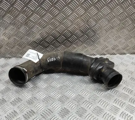 Porsche Boxster 986 Air intake duct part 99611002704