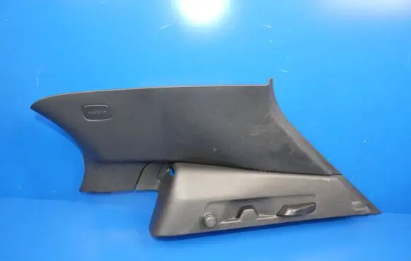 Mercedes-Benz GLA W156 X156 (D) pillar trim (bottom) 