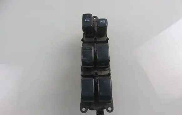 Toyota Avensis T220 Electric window control switch 8404044030