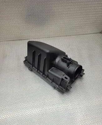 Toyota Yaris XP210 Air filter box cover 