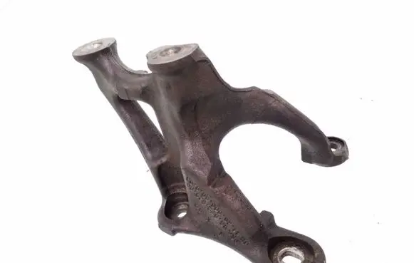 Citroen C5 Engine mounting bracket 9687262980 112660660093