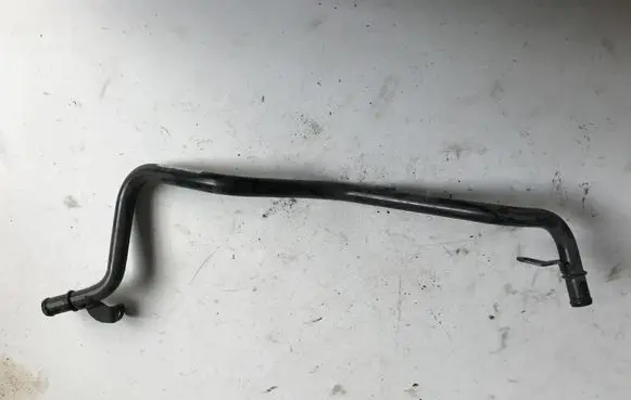 Land Rover Discovery 4 - LR4 Engine coolant pipe/hose CPLA6C661AA