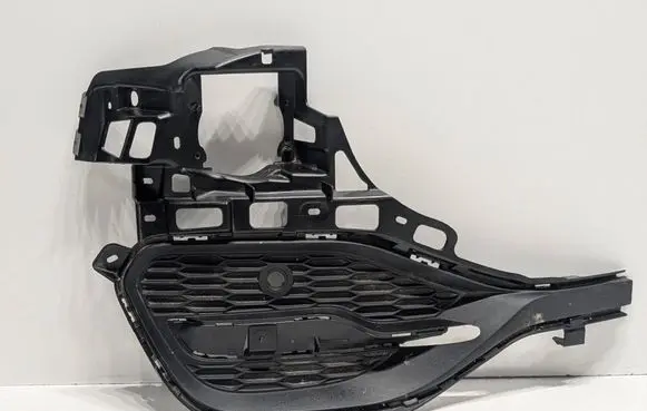 Opel Crossland X Front bumper lower grill 77102F19 YP00028777 P1U051726