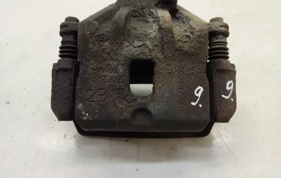 Hyundai Tucson JM Front brake caliper BC140082