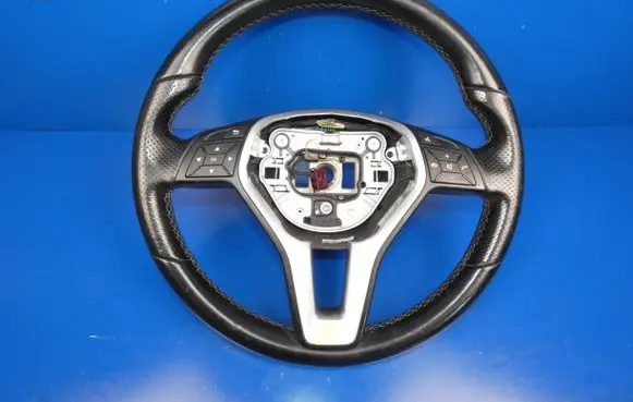 Mercedes-Benz B W246 W242 Steering wheel 