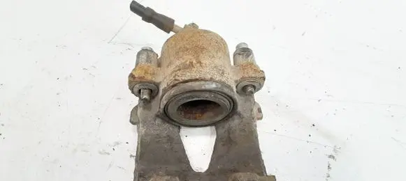Volkswagen Golf IV Front brake caliper
