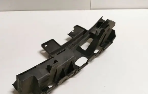 Ford Focus C-MAX Front bumper mounting bracket 3M5117E857