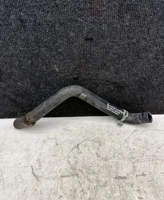 Mercedes-Benz Vito Viano W639 Engine coolant pipe/hose A6398321093
