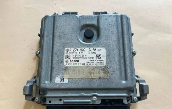 Mercedes-Benz C W205 Engine control unit/module A2749001600 0261S09815