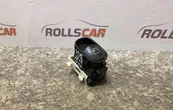 Mercedes-Benz C W203 Quarter vent window switch A2038200210