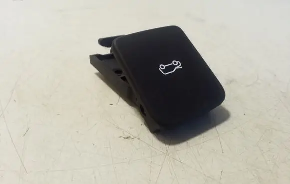 MG ZS Engine bonnet (hood) release handle 10353822