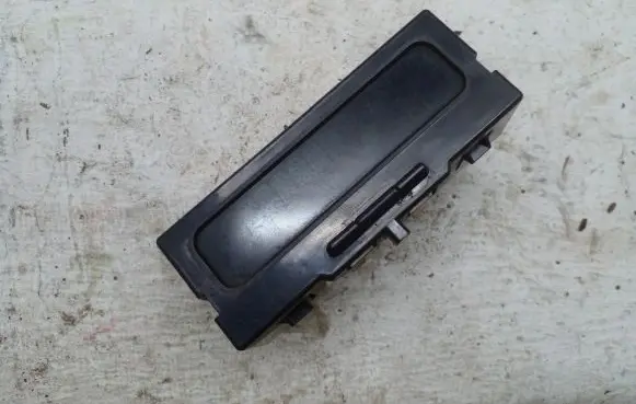 Renault Megane I Screen/display/small screen 7700428029A