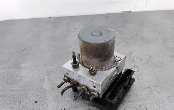 Mercedes-Benz A W169 ABS Pump A0054319512