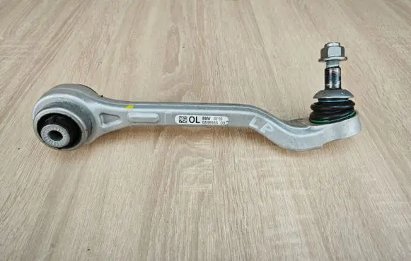 BMW 4 G22 G23 G24 G26 Front control arm 6888855