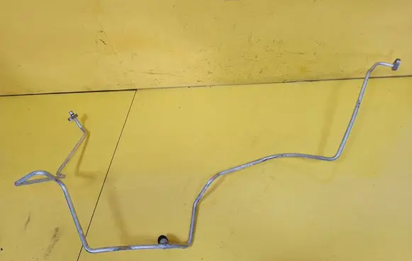 Air conditioning (A/C) pipe/hose