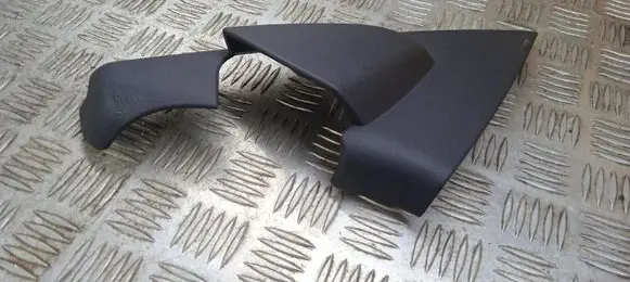 BMW Z4 E89 Seat belt trim 9167072