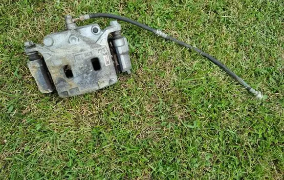Nissan X-Trail T33 Front brake caliper 410105MT3B ITA
