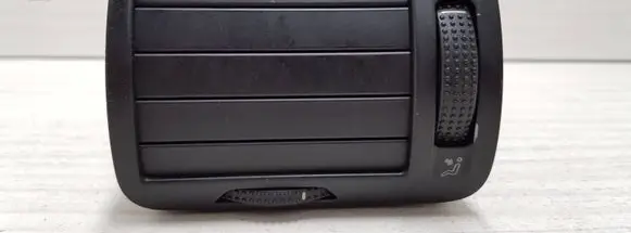 Volkswagen PASSAT B5.5 Dashboard side air vent grill/cover trim 3B0819703D
