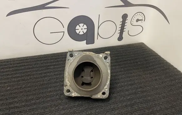 Mercedes-Benz GLS X166 Gearbox mount A1662401118 8015917