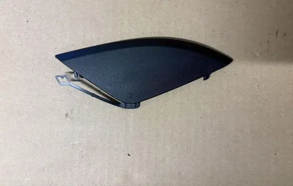 BMW X3 F25 Front tow hook cap/cover 7338474
