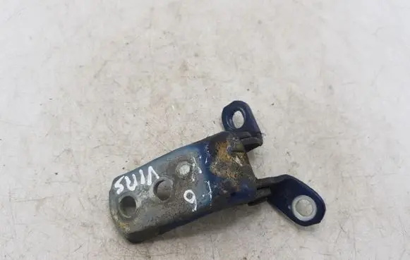 Toyota Previa (XR30, XR40) II Front door upper hinge NOCODE