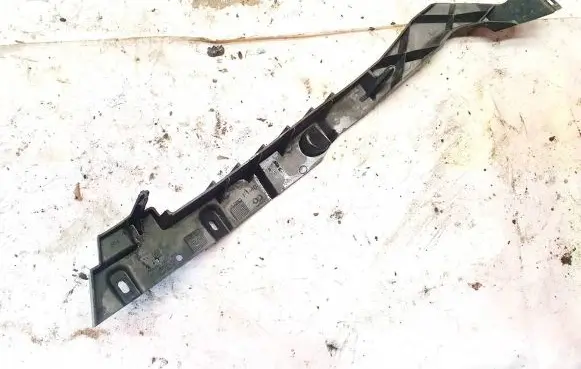 Headlight/headlamp mounting bracket
