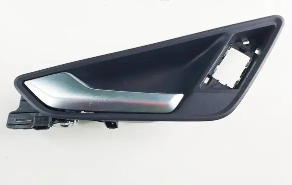 Audi Q2 - Front door interior handle 81A837019