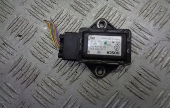 Renault Scenic II - Grand scenic II ESP acceleration yaw rate sensor 8200074266