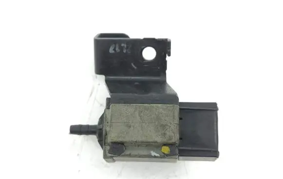 Hyundai Santa Fe Vacuum valve 