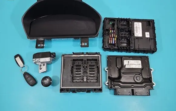 Ford Puma Engine control unit/module ECU M1T1-12A650-HB IMPRK1493259