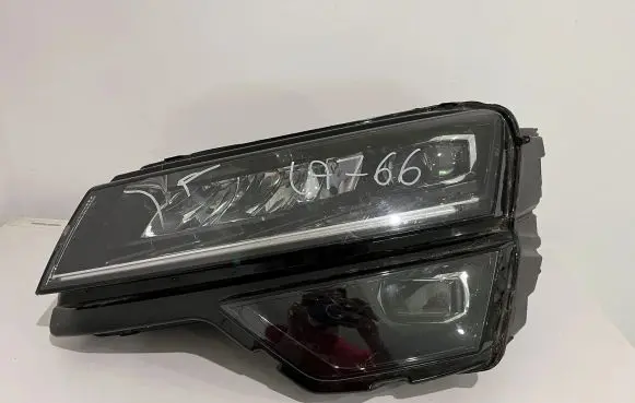 Skoda Karoq Headlight/headlamp 57B941015D