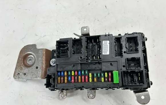 Ford Edge II BSM Control unit FU5T15604BAK FU5T15604 A2C7438281100