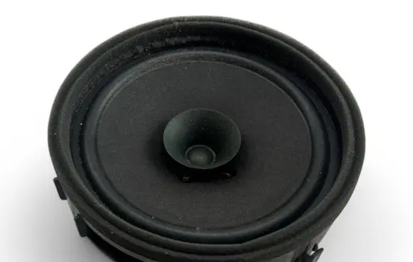Mitsubishi Outlander Front door speaker 8720A017