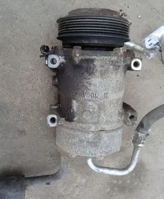 Renault Laguna I Air conditioning (A/C) compressor (pump)