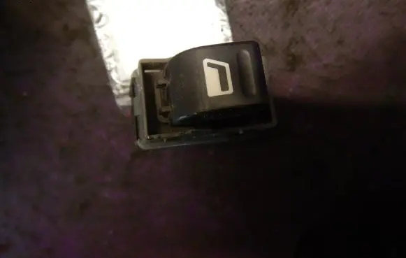Peugeot 307 Quarter vent window switch