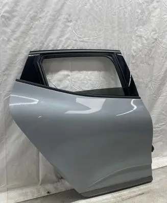 Renault Clio V Rear door