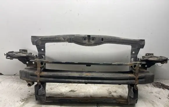 Skoda Octavia Mk2 (1Z) Radiator support slam panel bracket
