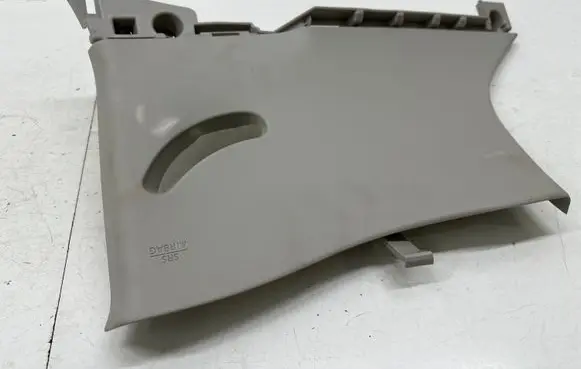 Nissan Leaf II (ZE1) (C) pillar trim 769355SHOA