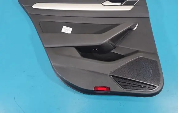 Volkswagen PASSAT B8 Coupe rear side trim panel 3G0867179B IMPRK1569778