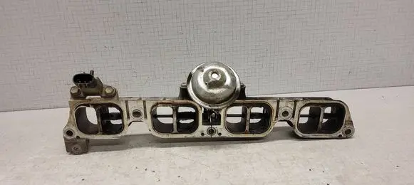 Toyota Avensis T250 Electric throttle body valve 0798004410 8942120190