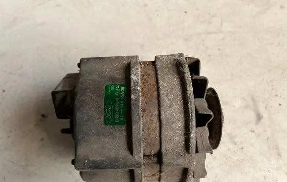 Ford Escort Generator/alternator 0120489841