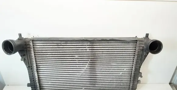 Volkswagen PASSAT B6 Intercooler radiator 3C0145805R