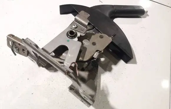 Nissan Qashqai Handbrake/parking brake lever assembly 11319443
