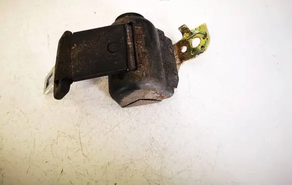 Volkswagen PASSAT B5.5 Middle seatbelt (rear) 3B0857813B