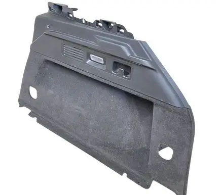 Buick Envision II Trunk/boot side trim panel 84981355