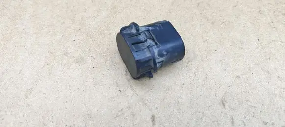 Mercedes-Benz ML W166 Radiator mount bracket A2515040214