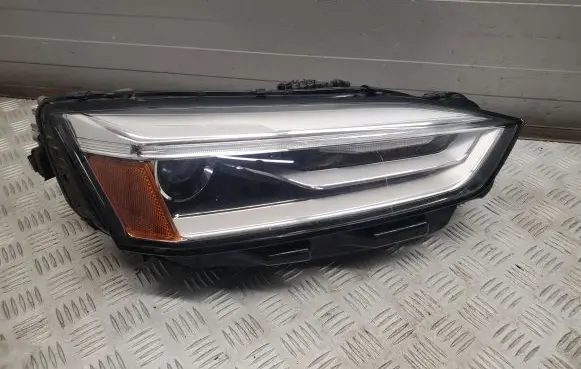 Audi A5 Headlight/headlamp 8W6941006E 4M0907397AA